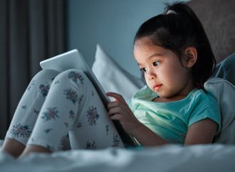 Inactivity and screen time among children linked to heart damage by young adulthood