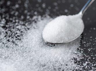 Zero-calorie sweetener linked to heart attack and stroke, study finds